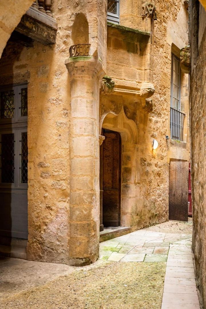 L'Intimiste - Place De La Liberte Sarlat-la-Caneda Ngoại thất bức ảnh